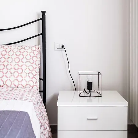 Il Fortino Dei Pinatti Fiera - Tecnopolo - Parco Nord * Болонья